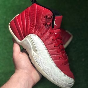 Air Jordan 12 retro gym red size 6.5